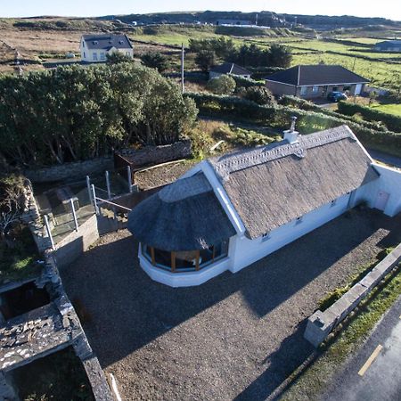 Storytellers Cottage Ballycotteen Экстерьер фото
