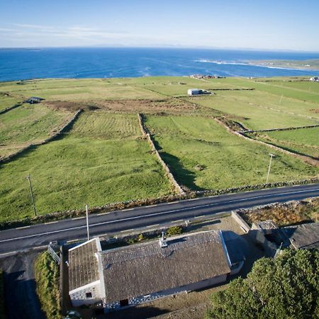 Storytellers Cottage Ballycotteen Экстерьер фото